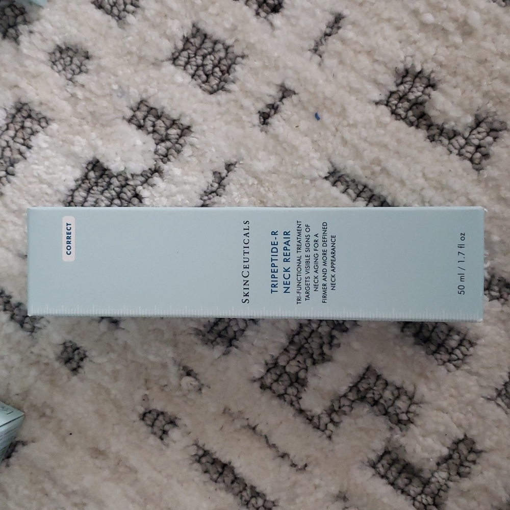 Tripeptide R-neck repair